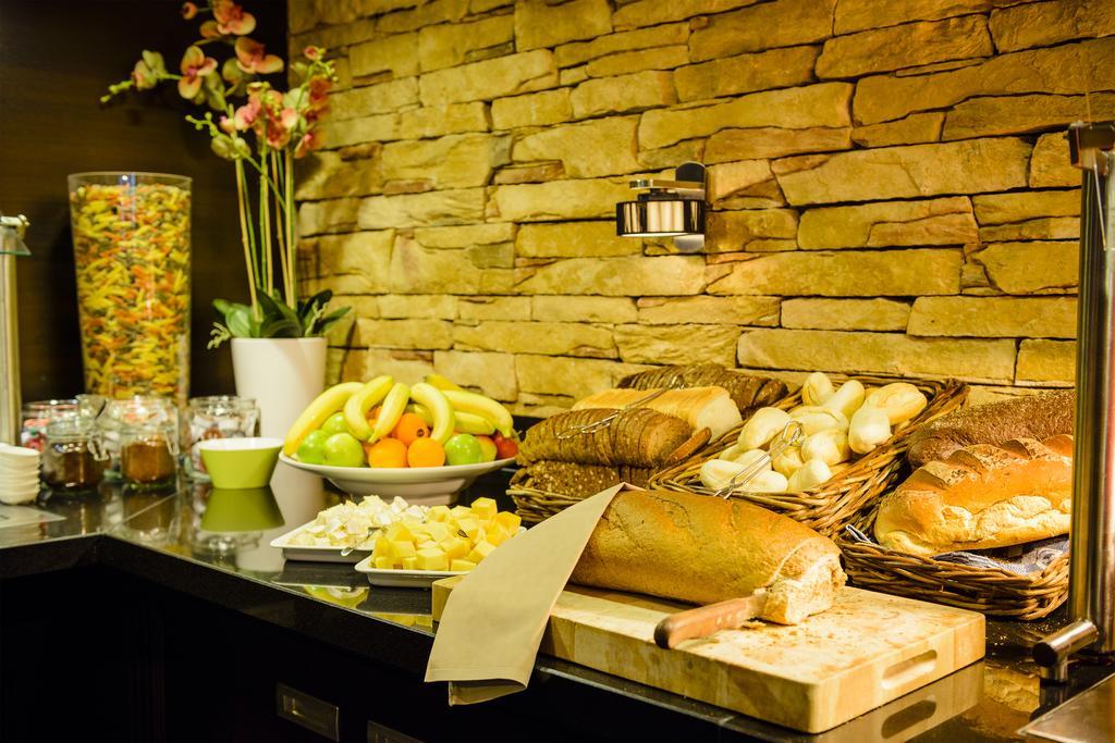 ברחן Fletcher Hotel Restaurant Marijke מראה חיצוני תמונה